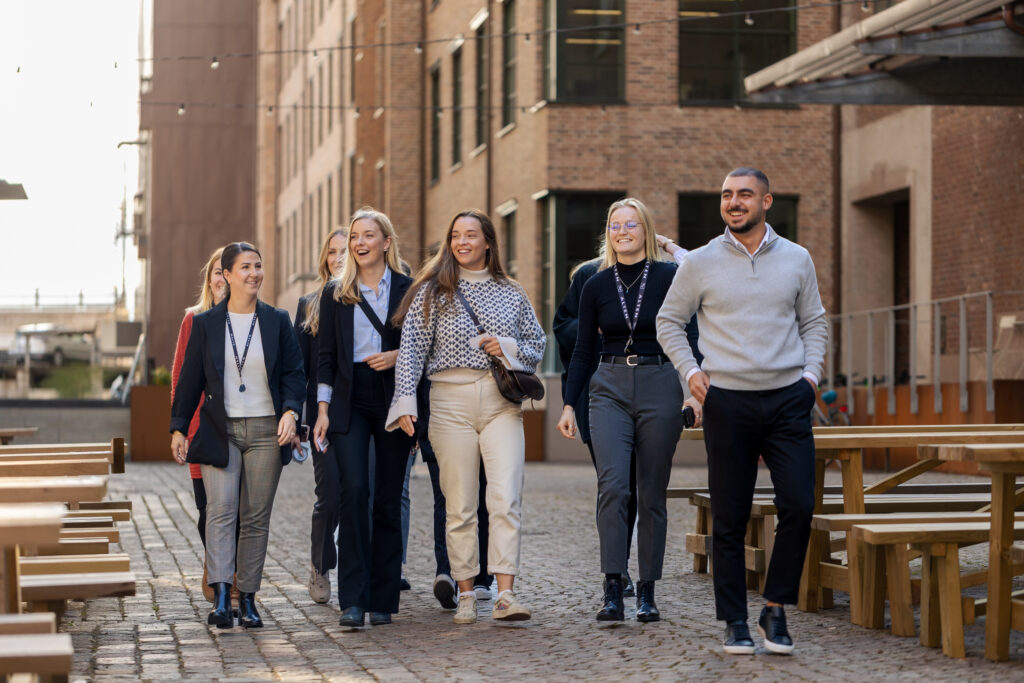 Why Choose ALTEN ALTEN Finland Why Choose ALTEN ALTEN Finland